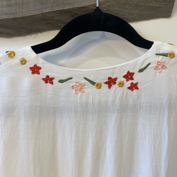 MINKPINK White Floral Cardigan - Picture 6 of 6